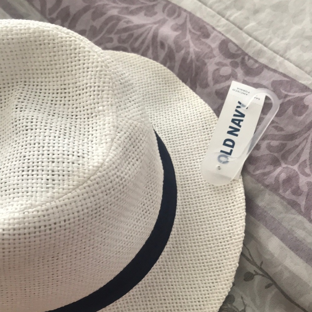 White Hat - Picture 3 of 3